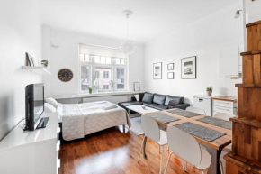 WeHost Heart of Helsinki Studio with Top Amenities, Helsinki